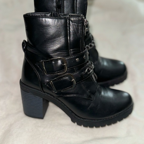 Olivia Kate Shoes - Olivia Kate black chain boots